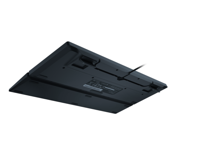 Razer Ornata V3 Gaming Keyboard, RGB, Mecha-Membrane