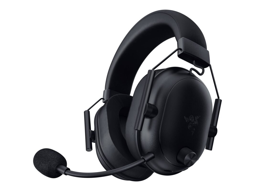 Razer BlackShark V2 HyperSpeed Gaming Headset, Wireless, Over-Ear, USB Type-A, Black